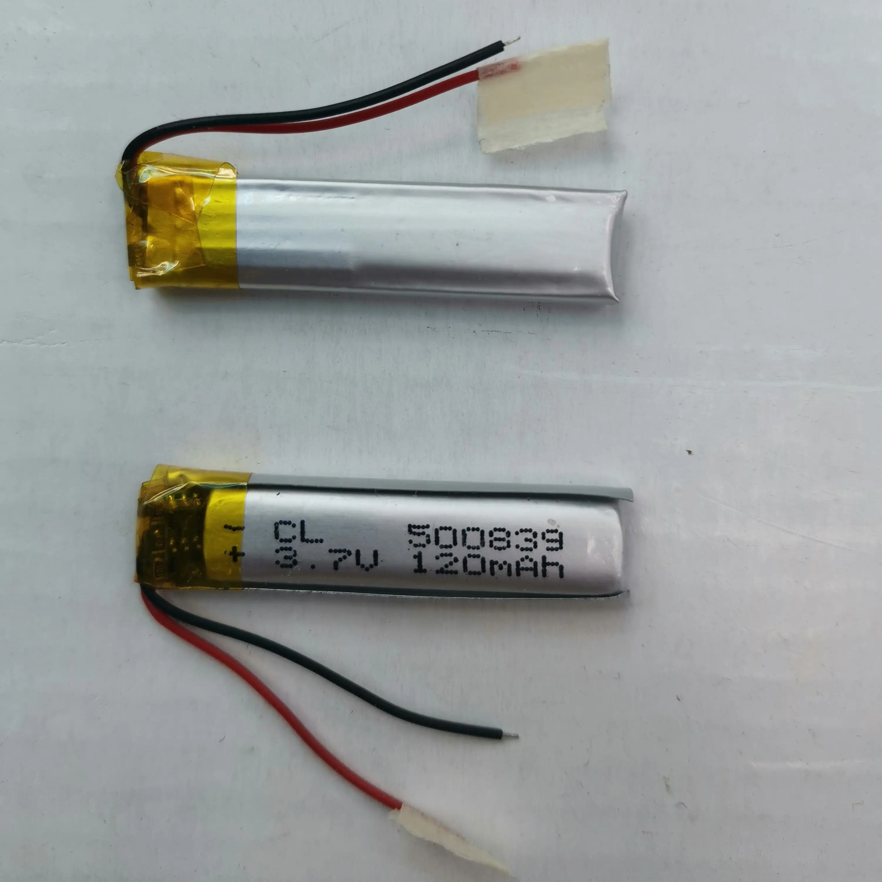 3.7 V 2 cables 500839 050839P 120mah batería de litio con la junta de protección , utilizados para bluetooth MP4 1pcs/lot